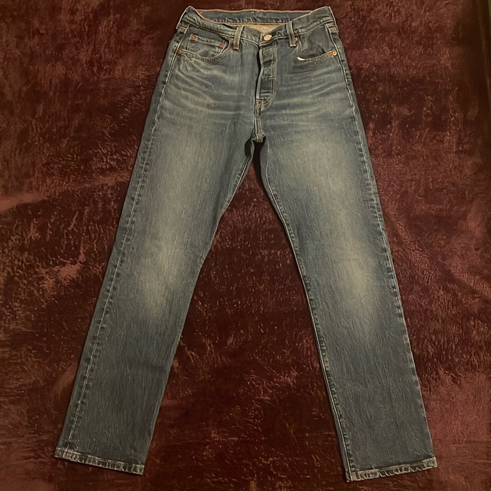 Levi 501 Straight Legged Jeans
